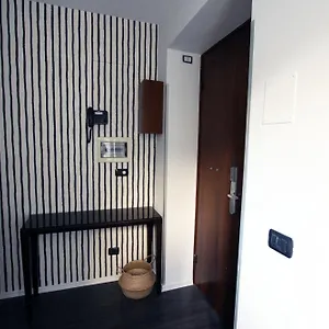 Avignonesi Flat , Roma Italia