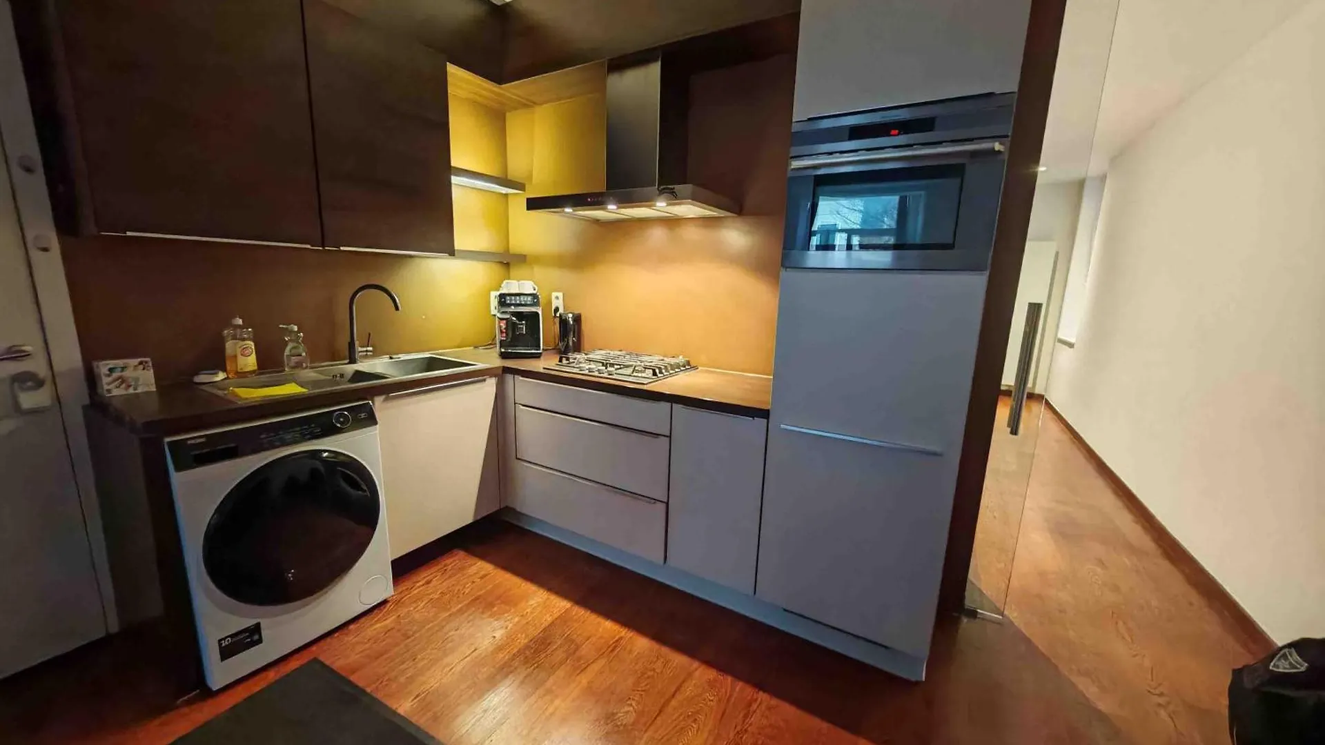 Sainte Catherine Whole Apartment Brussels Belgium